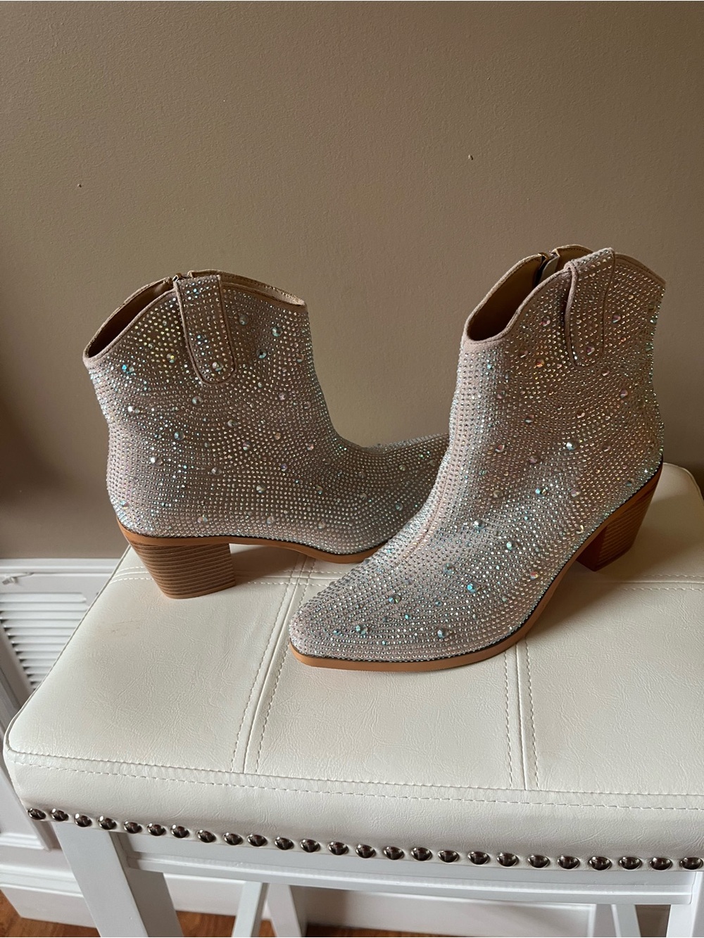 EUC Rhinestone Embellished Beige Crystal Ankle Boots, Size 8.5